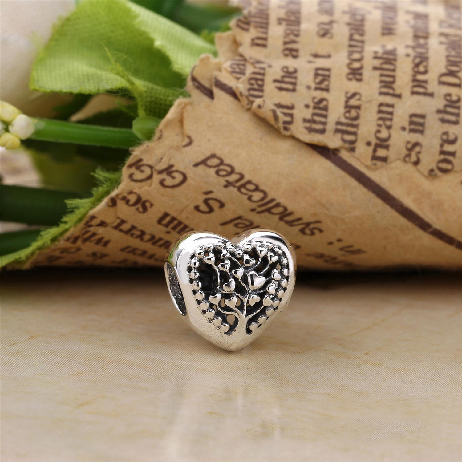 Pandora Flourishing Hearts Bedel 797058