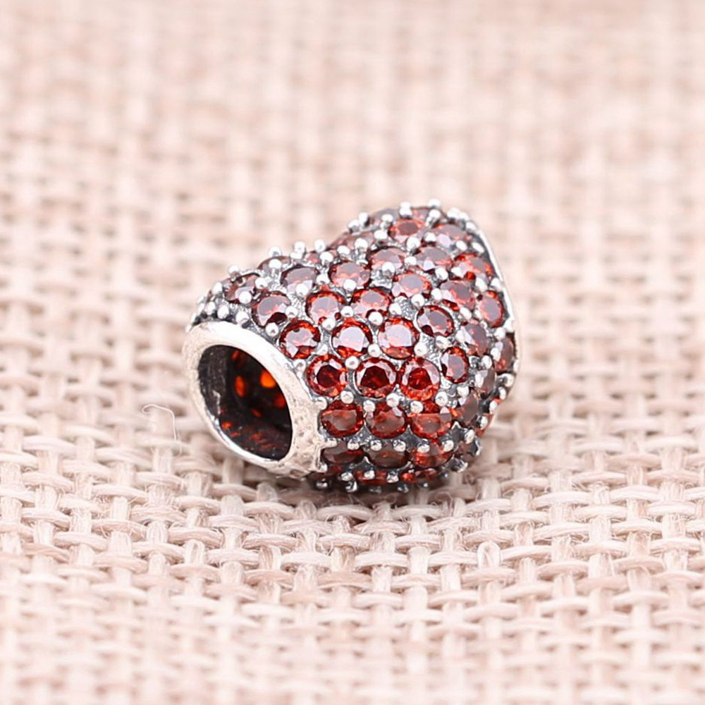 PANDORA Red Pavé Heart Bedel - 791052CZr