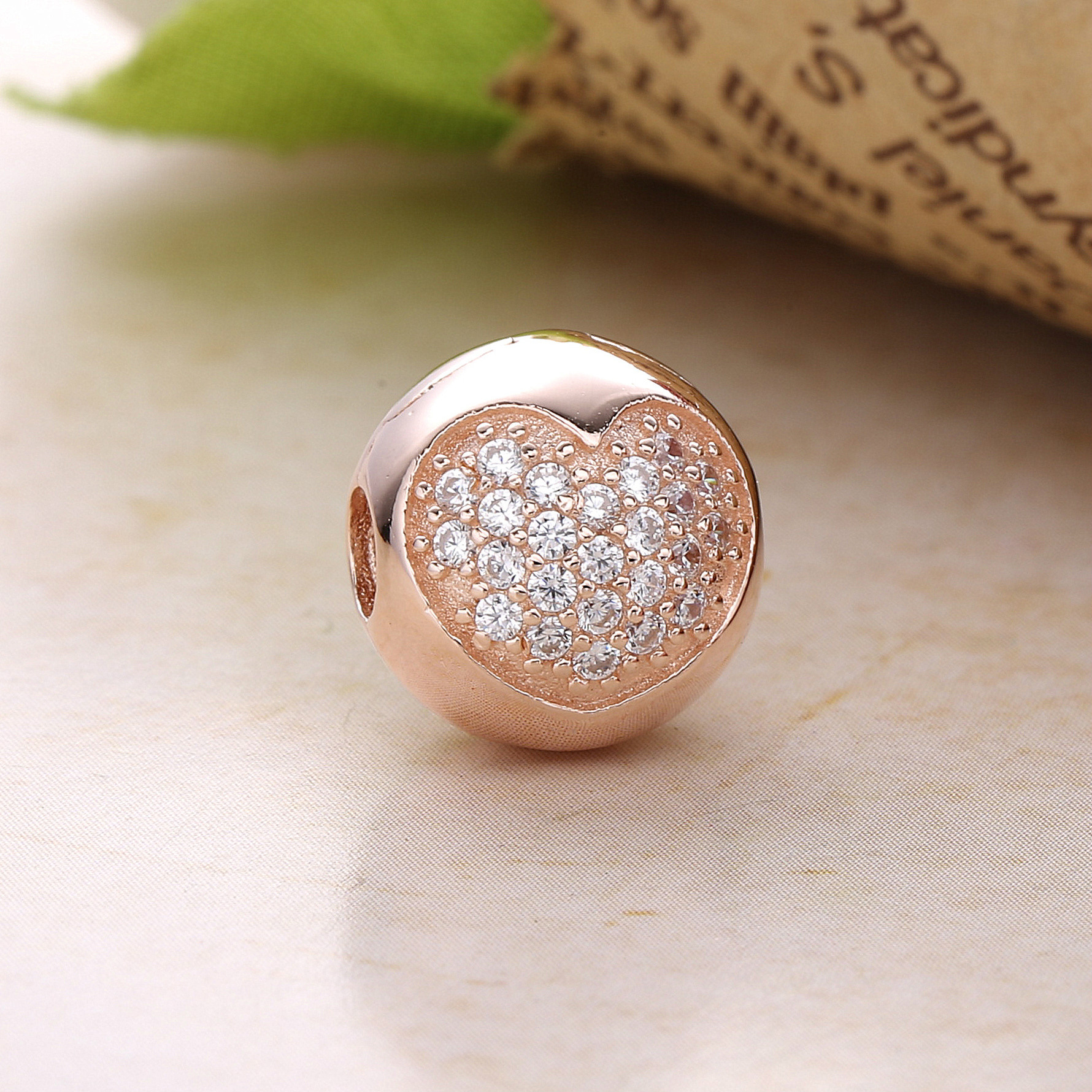 Pandora Rose Hart Clip 781053CZ