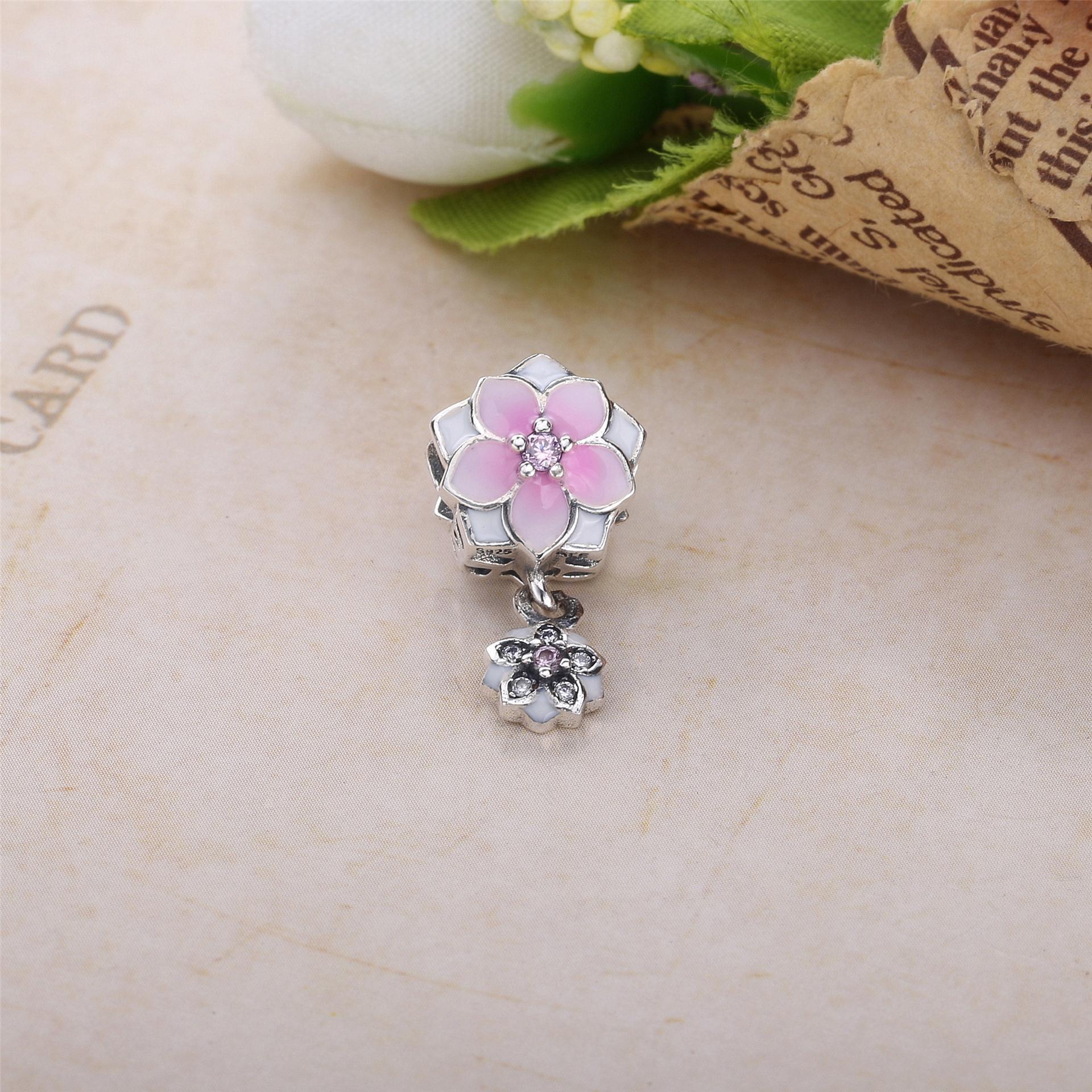 Pandora Rose Magnolia Bloom Bleke Cerise Hangende Bedel 792077PCZa