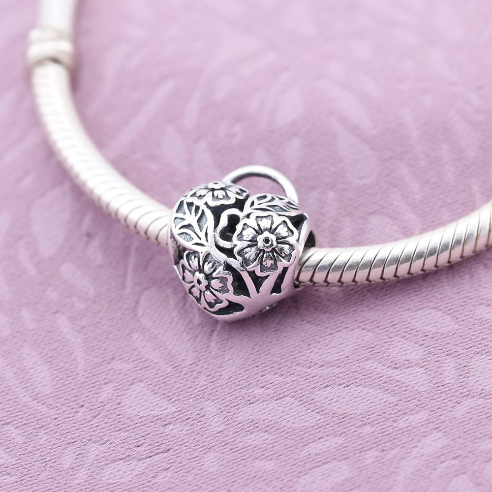 Pandora Zilveren Bloemenharthangslot Openwork Bedel 791397