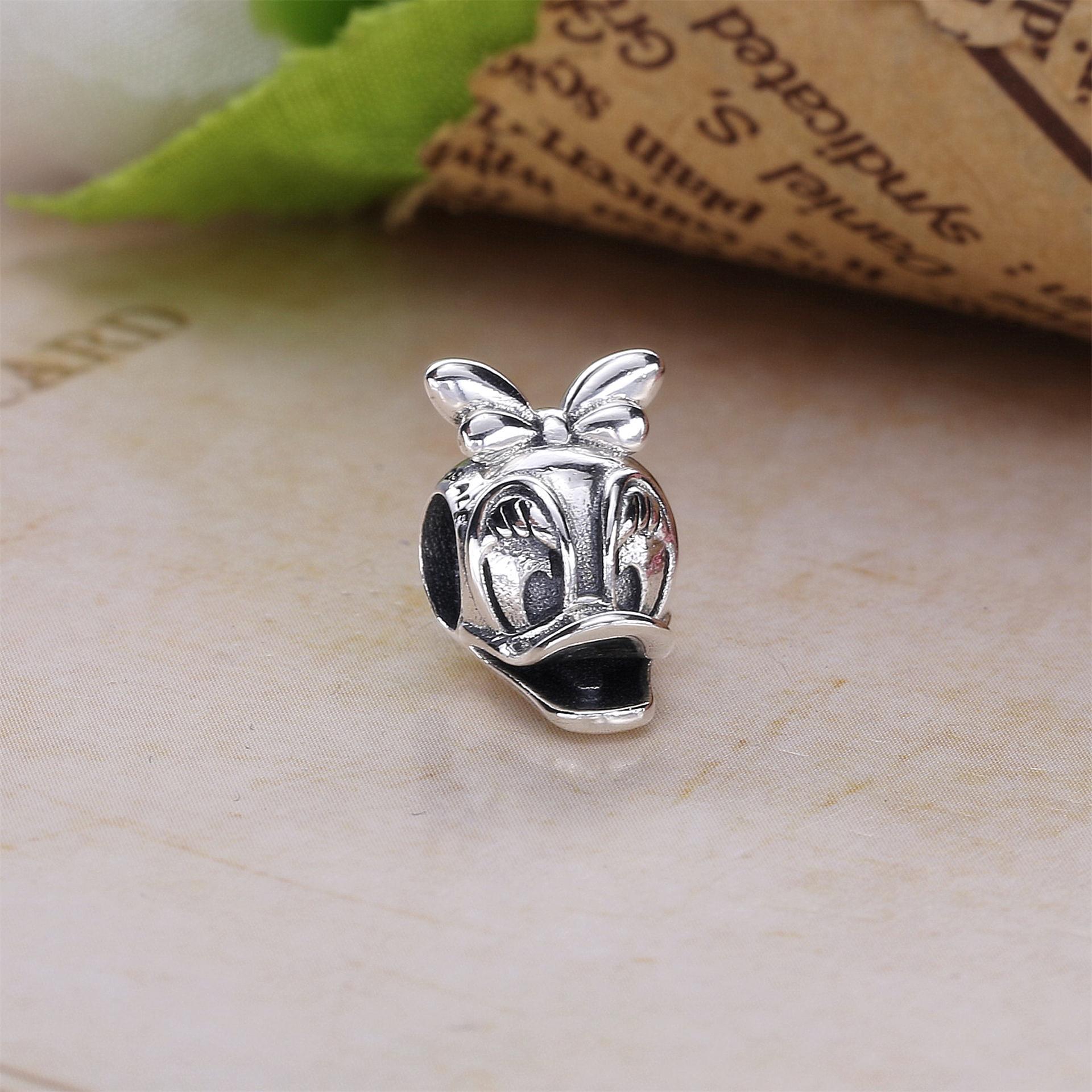 Pandora Zilveren Daisy Duck Portret Bedel 792137