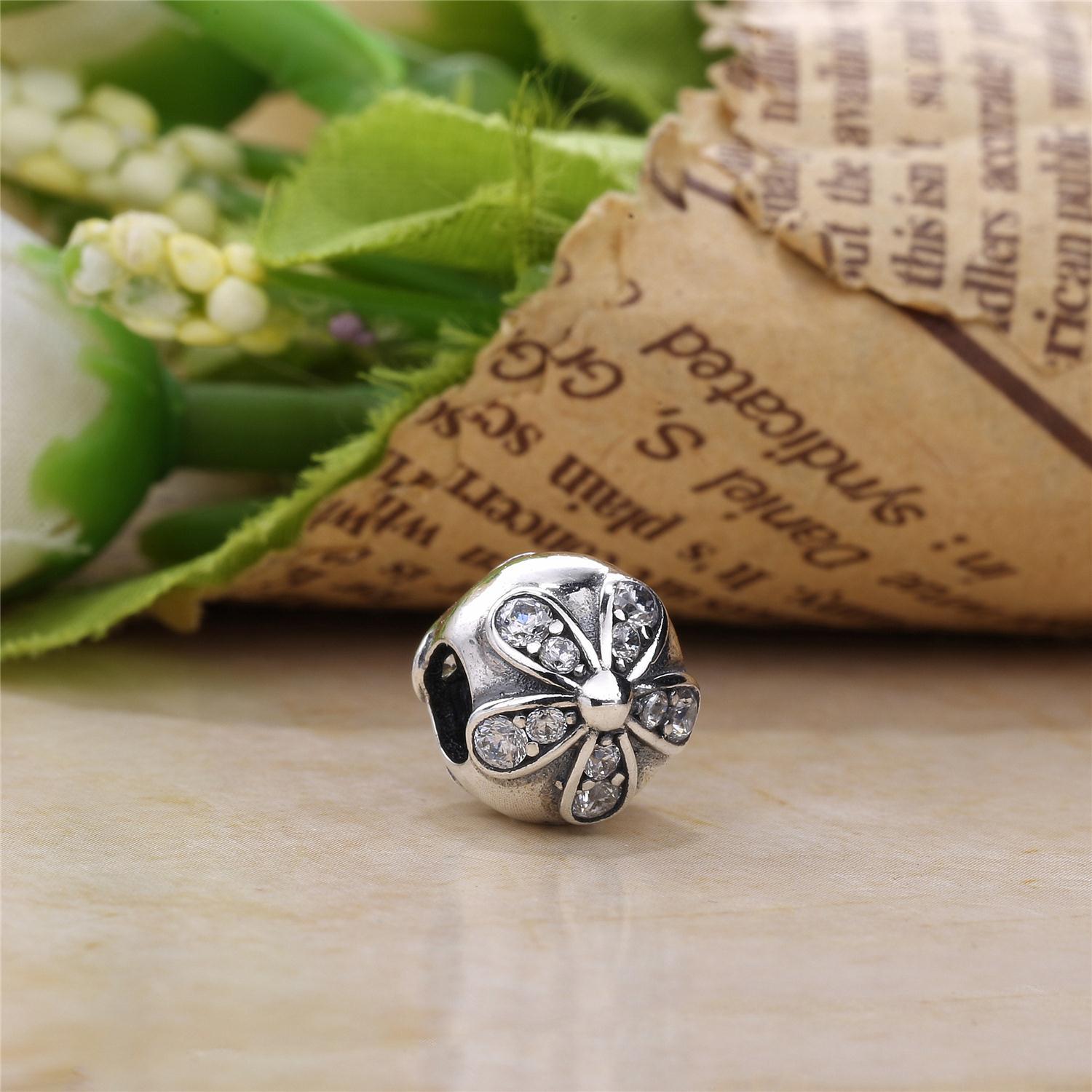 Pandora Zilveren Dazzling Daisies Clip 791493CZ