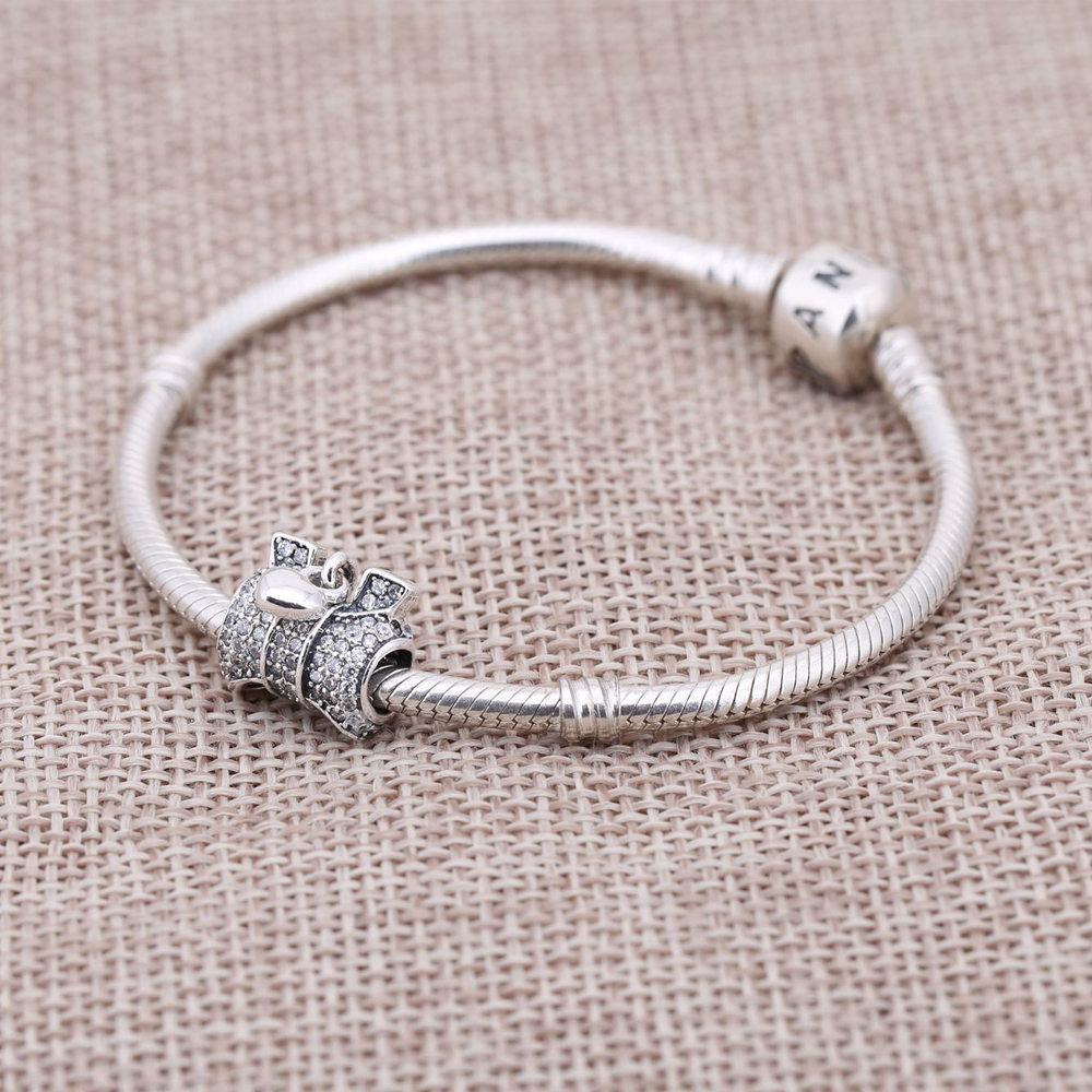 Pandora Zilveren Hart & Boog Bedel 791776CZ