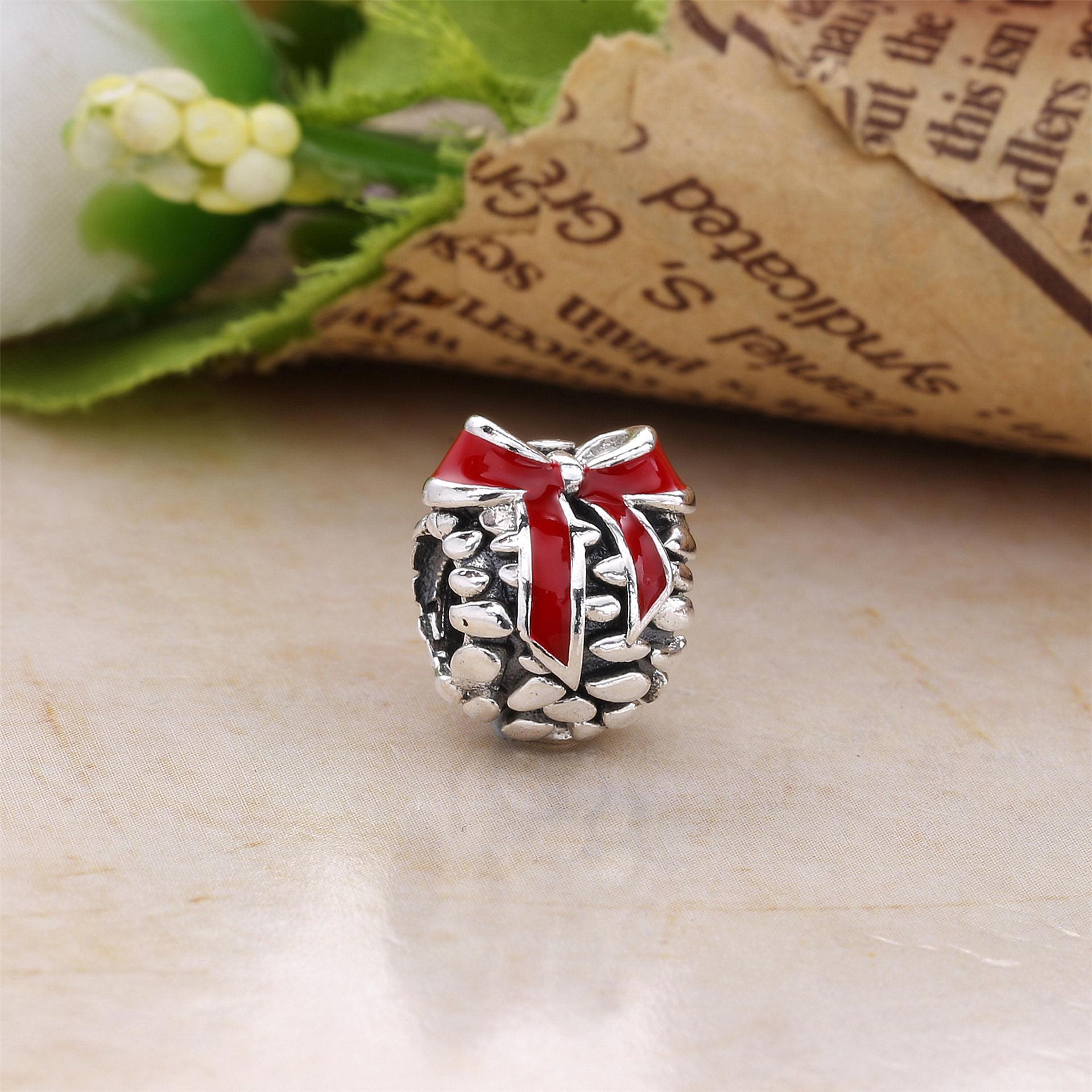 Pandora Zilveren Pinecone Bedel 791237En39