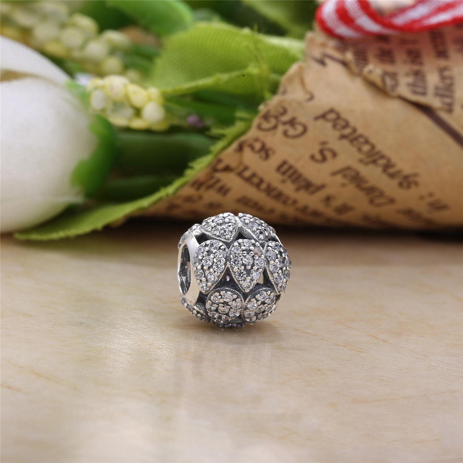 Pandora Zilveren Trapsgewijze Glamour Bedel 796271CZ