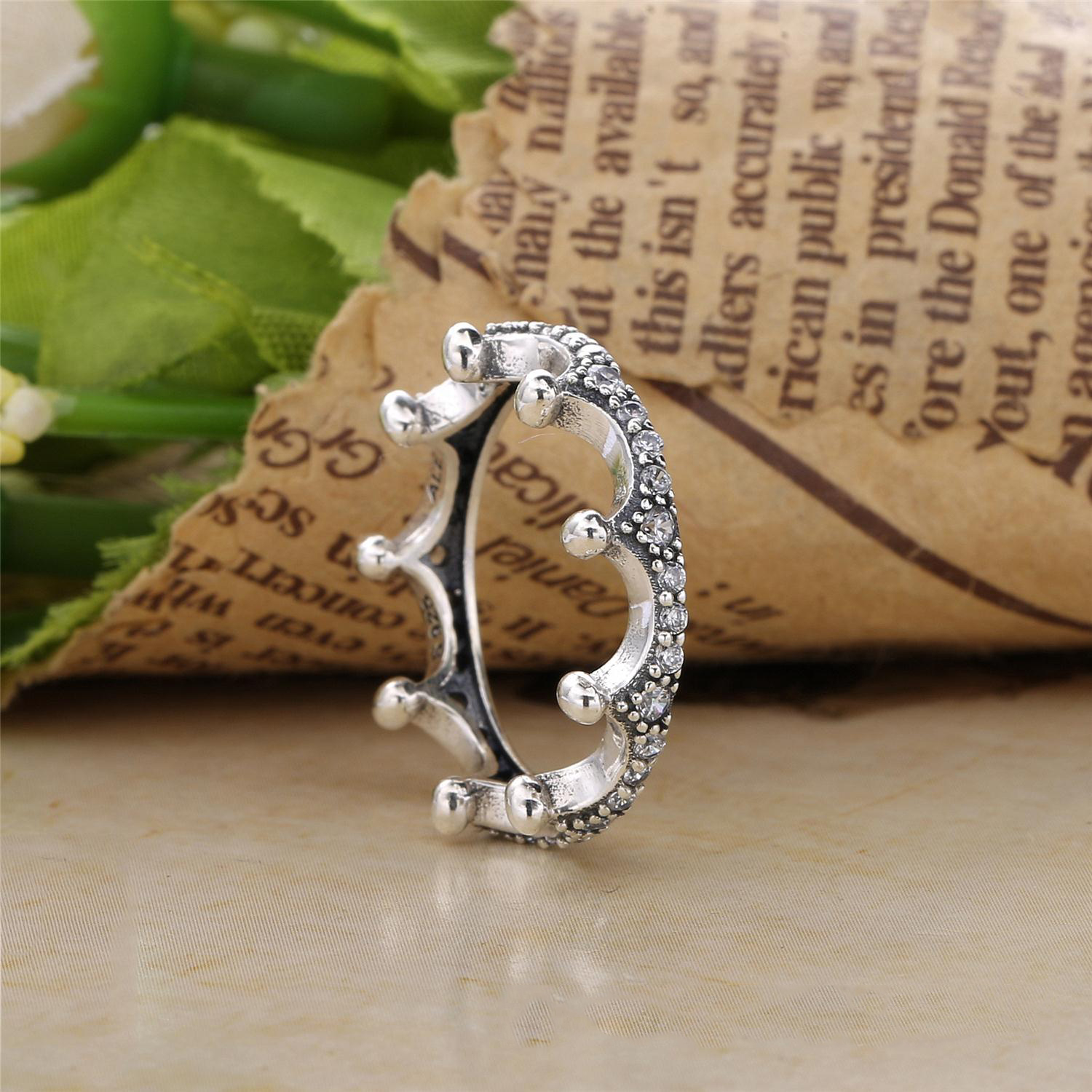 PANDORA Enchanted Crown Ring 197087CZ