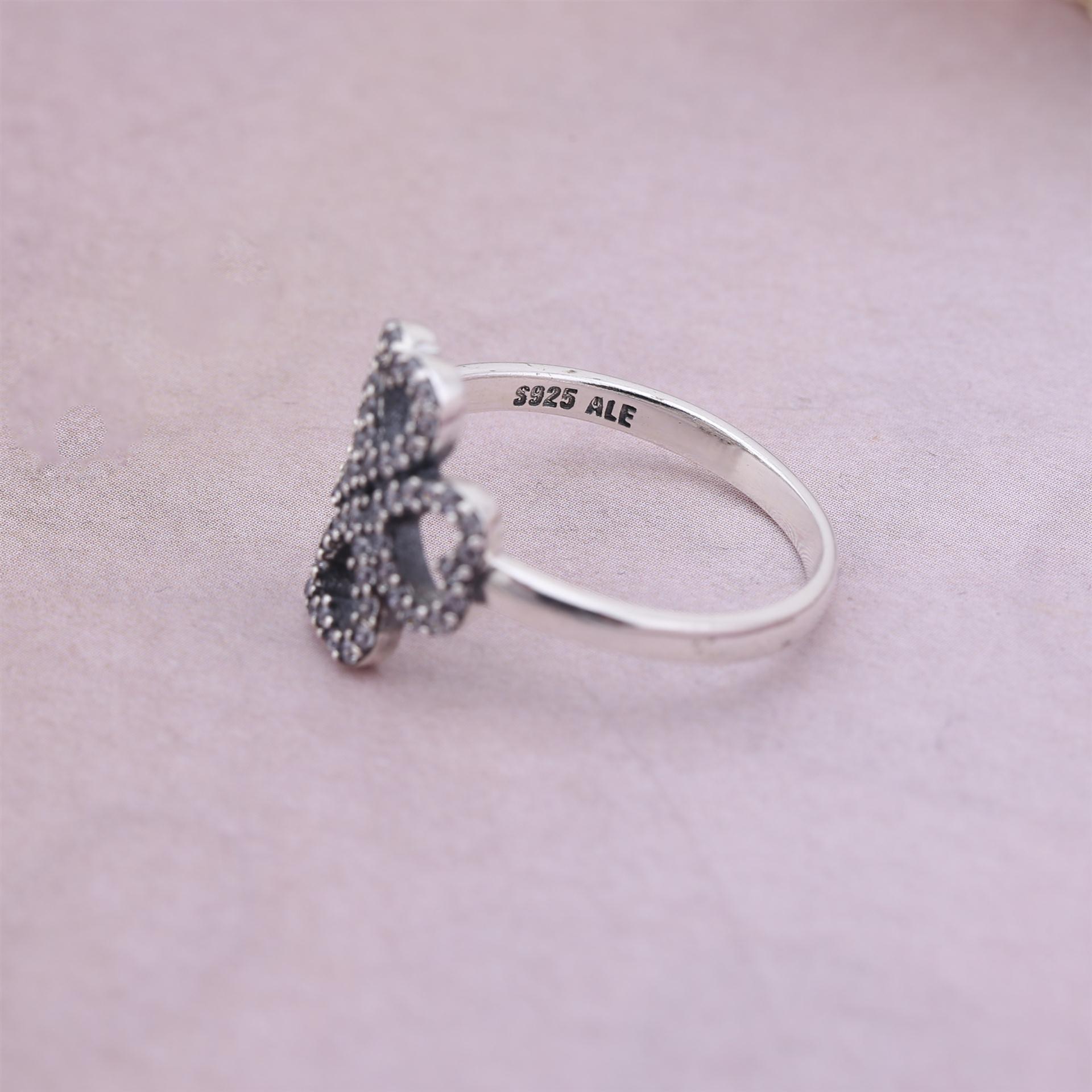 PANDORA Petals Of Love Ring - 190978CZ