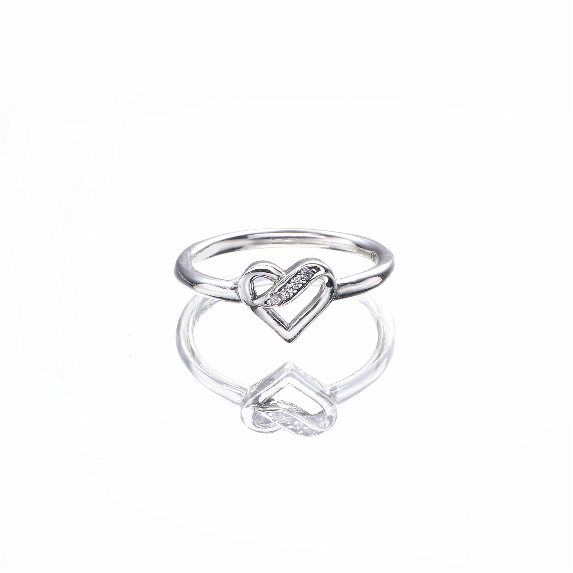 Ribbon Of Love Ring - 191022CZ