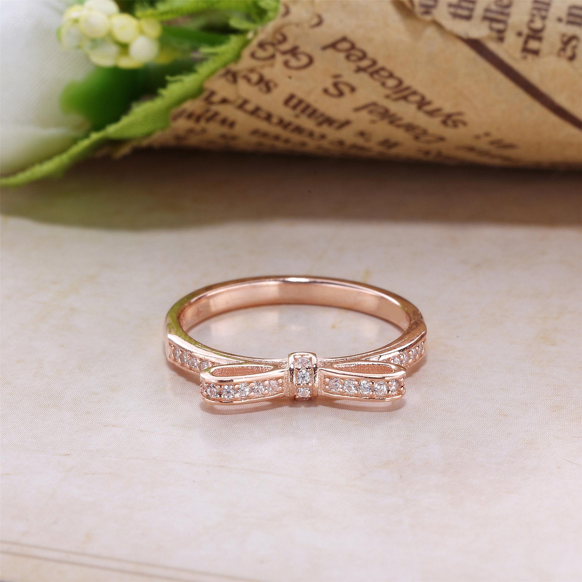 Pandora Rose Ring Met Strikje 180906CZ