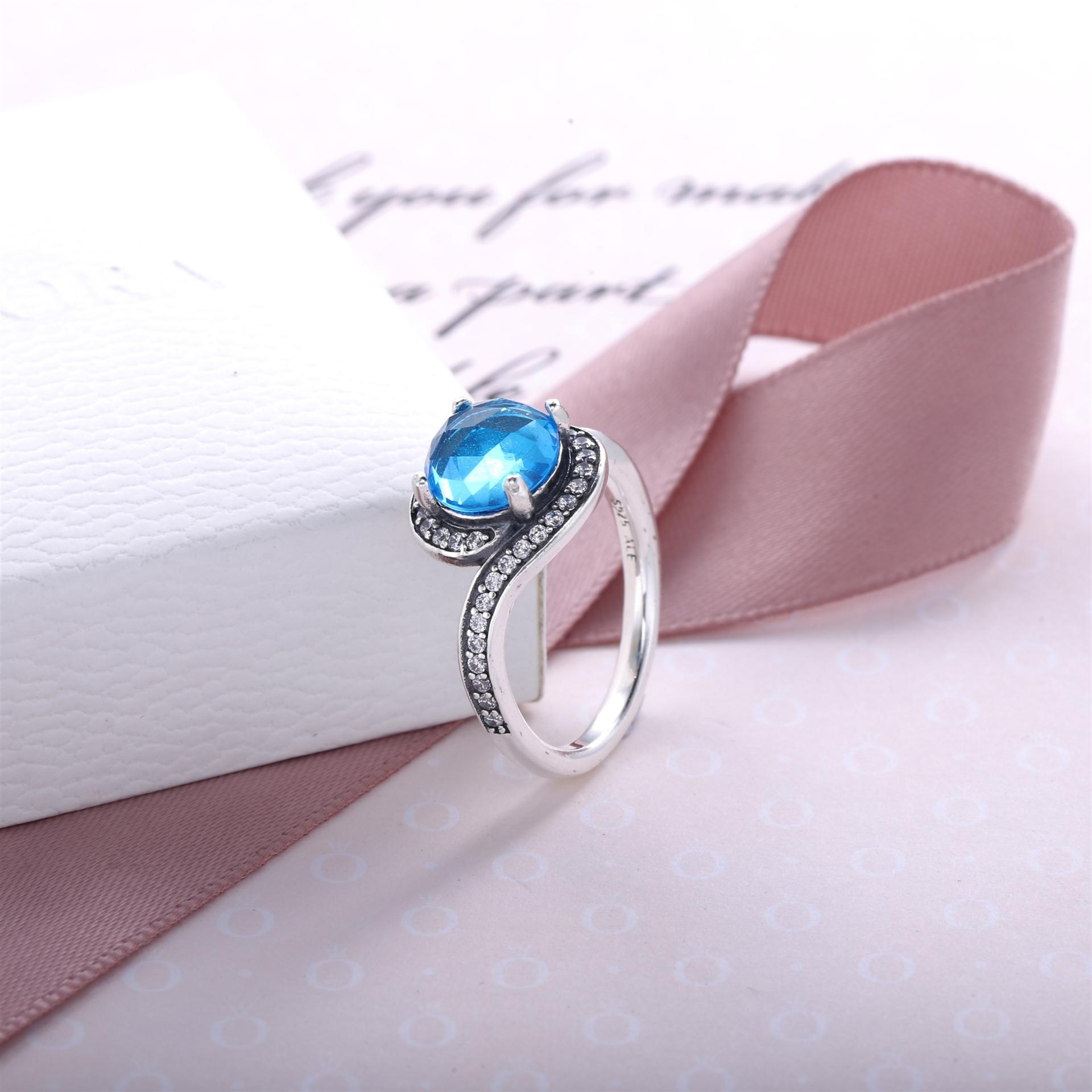 PANDORA Sky Blue Radiant Embellishment Ring - 190968Nbs