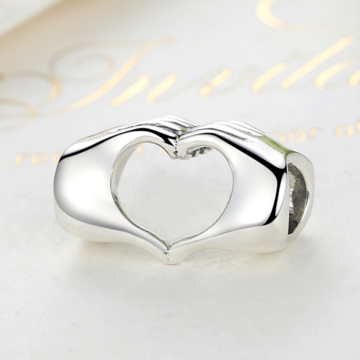 Pandora Style Handen met liefde Bedel - SCC125