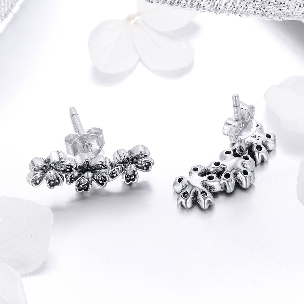 Pandora Style Gecontracteerde Daisy Oorknopjes - SCE419