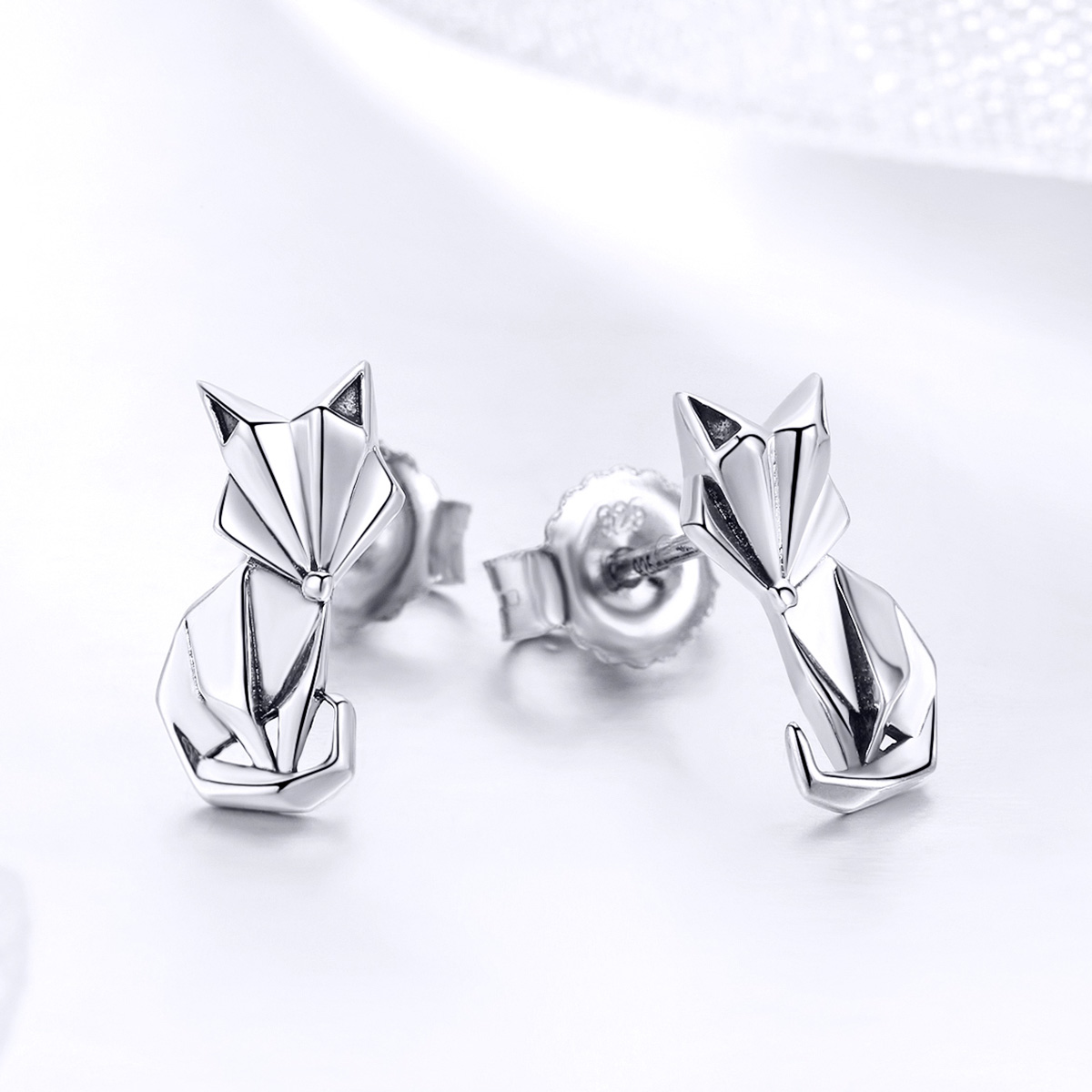 Pandora Style Origami Vos Oorknopjes - SCE526