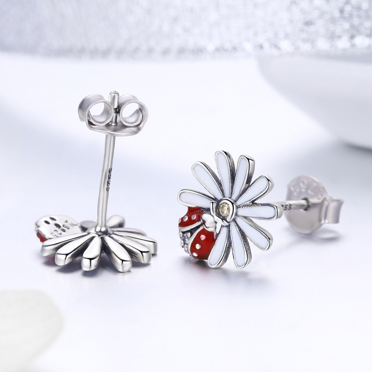 Pandora Style Vuurvliegjes en Daisy Oorknopjes - SCE459