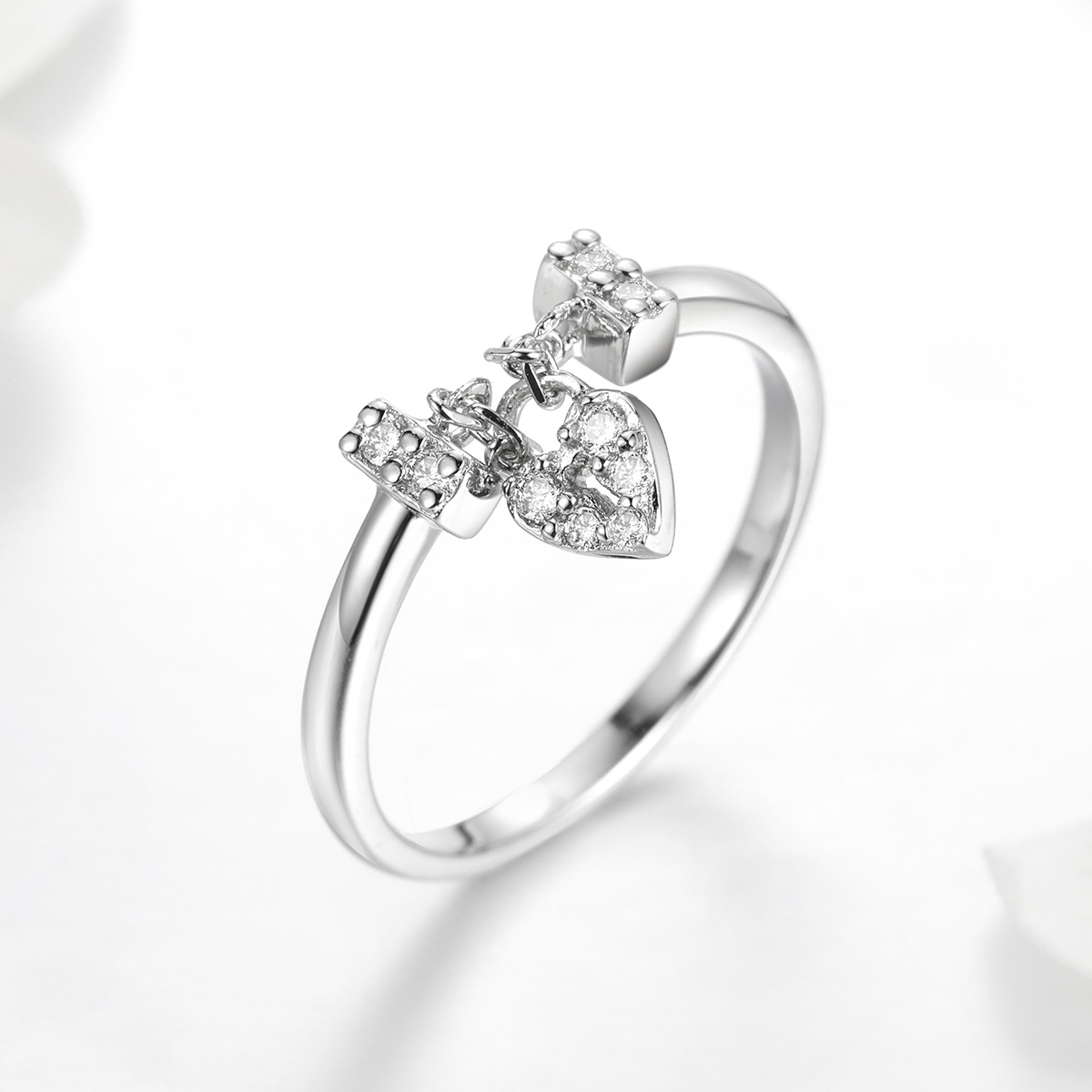 Pandora Style Hartslot Ring - SCR466